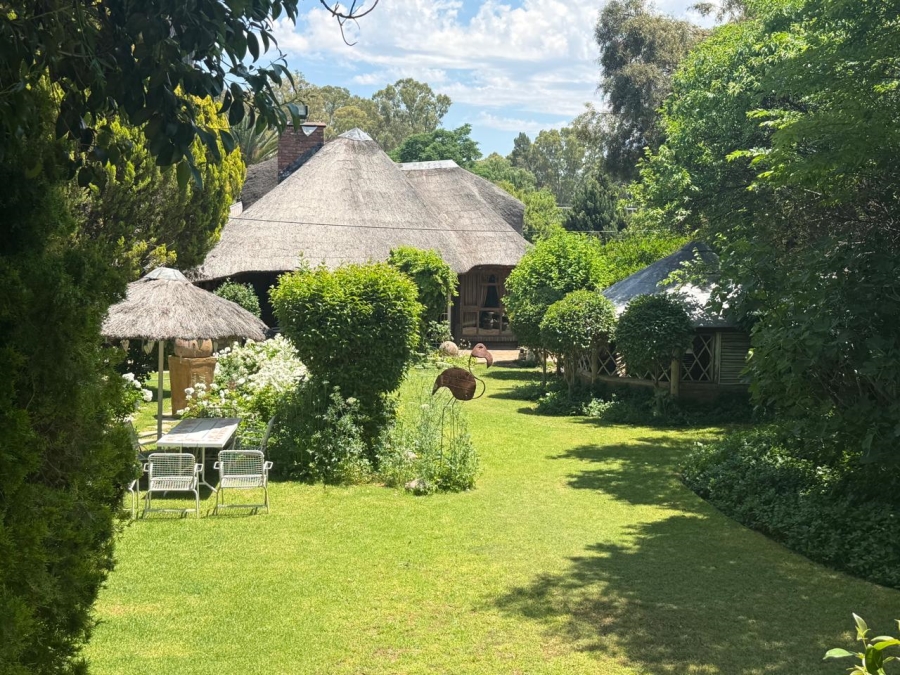 4 Bedroom Property for Sale in Griekwastad Northern Cape